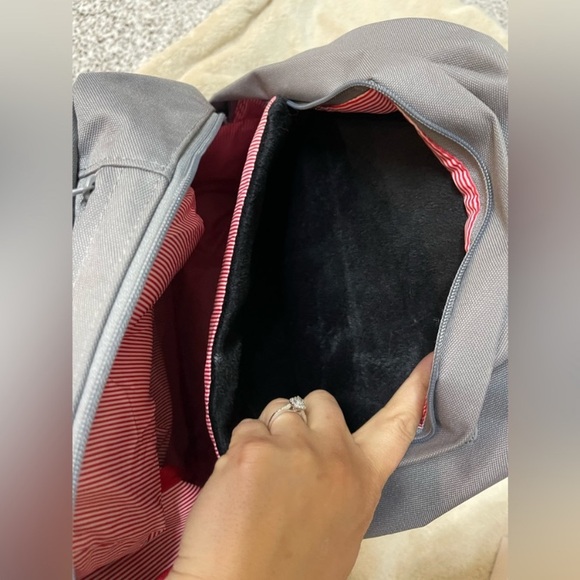 Herschel Supply Co. 22L Pop Quiz Grey/Black Backpack - Picture 8 of 13